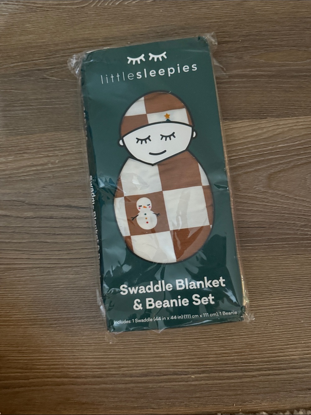 NWT Little Sleepies HOLIDAY CHECKS CHRISTMAS swaddle blanket and beanie set